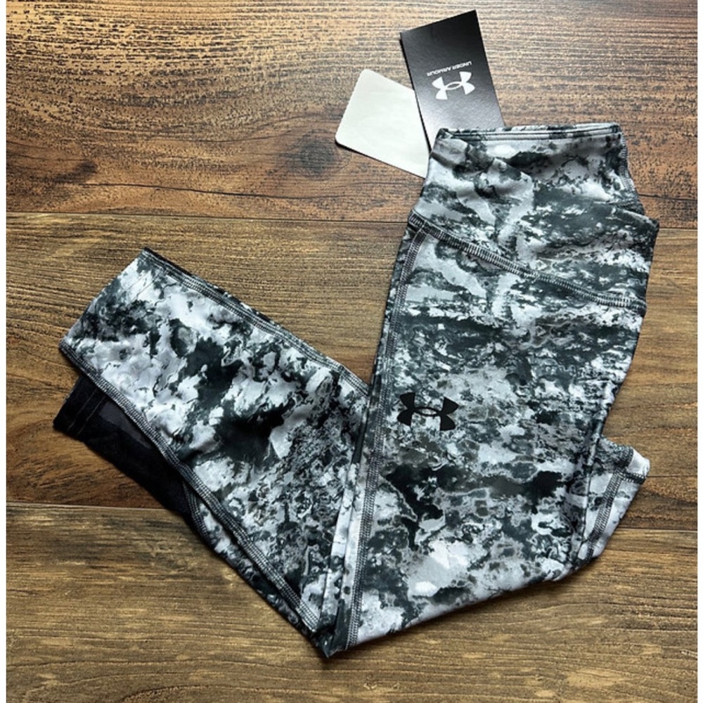UA Big Girl Ankle Crop Leggings